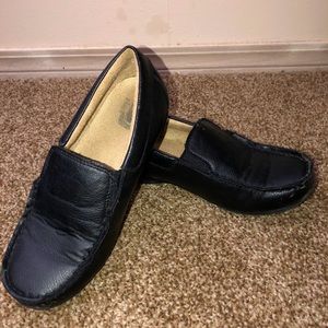 Children’s place boys dress shoe